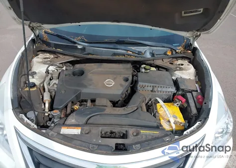 2014 Nissan Altima 2.5/2.5 S/2.5 Sl/2.5 Sv из США, поврежденный, VIN 1N4AL3AP2EC196267